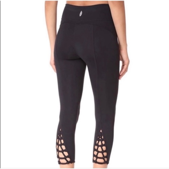 Free People Movement Kali Crop Legging small - Picture 1 of 9
